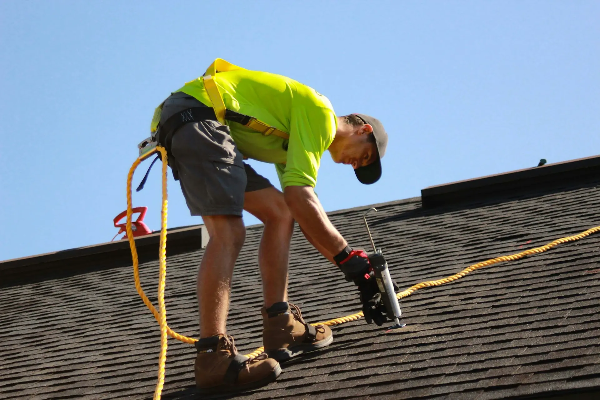 Roofing services in Bakersfield CA including roof repair installation and maintenance